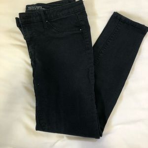 Black Jeans
